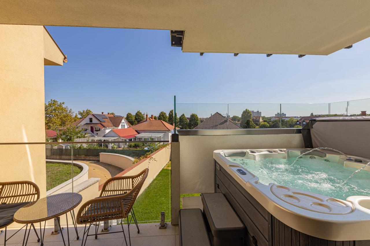 Tahiti Resort Apartments Hajdúszoboszló المظهر الخارجي الصورة